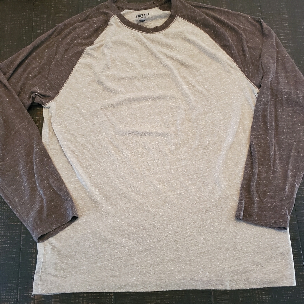 Old navy LS t shirt